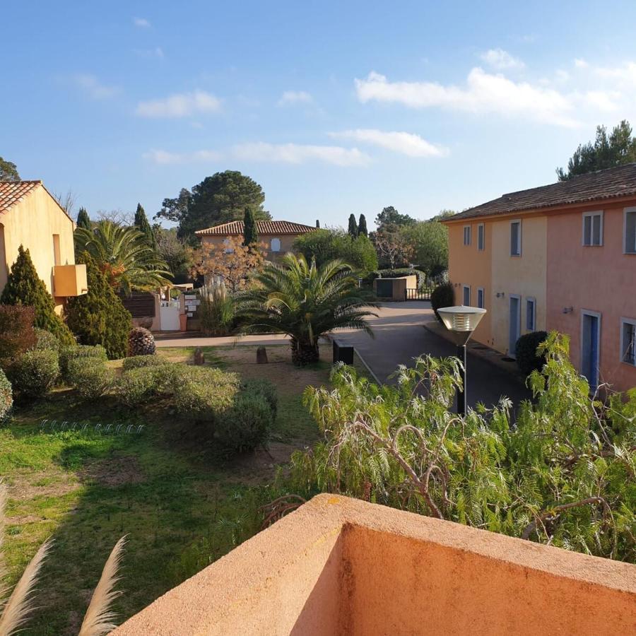 Mini Villa Messicana 5 Pers Piscine 500 M Plage Леччи Екстериор снимка
